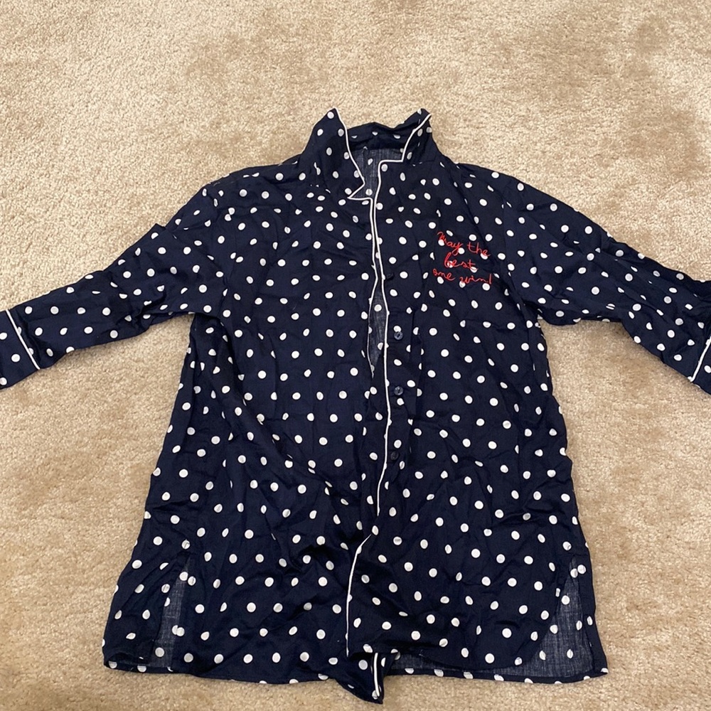Women shirt